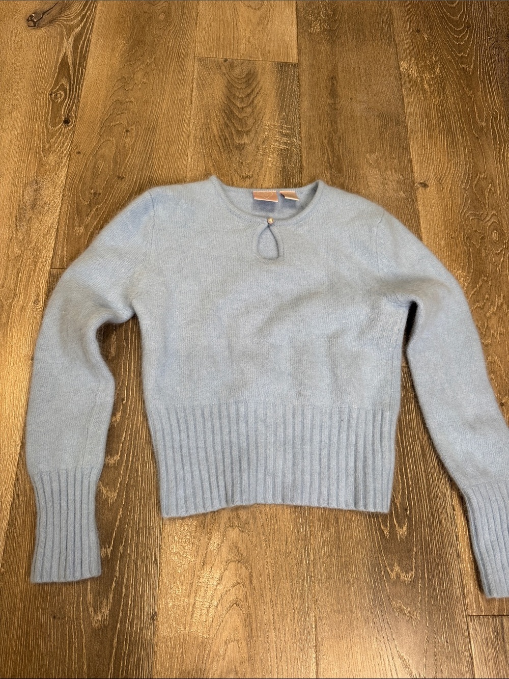 Kenar Light Blue Keyhole Crewneck Sweater with Pearl Accent 0727
